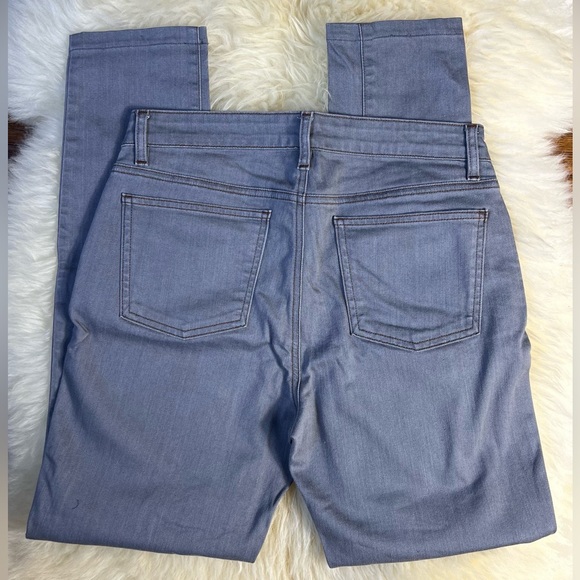 Eileen Fisher Light Grey Organic Stretch Jeans, Size 8 - Picture 2 of 7